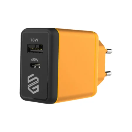 شاحن حائط سمارت جيت بقدرة 45 وات ومنفذين USB-A USB-C PD برتقالي